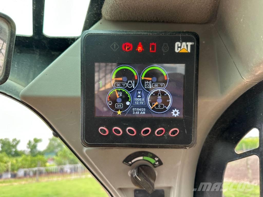 CAT 279 D3 Carregadoras de direcção deslizante