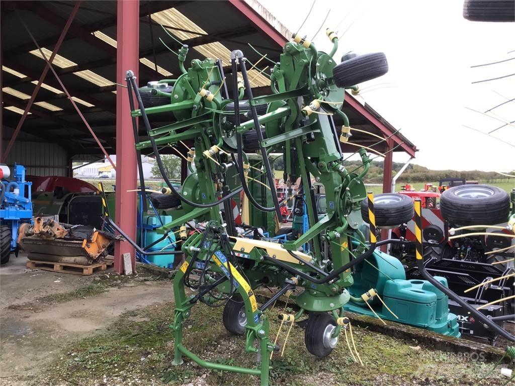 Krone Vendro 820 Ancinho virador