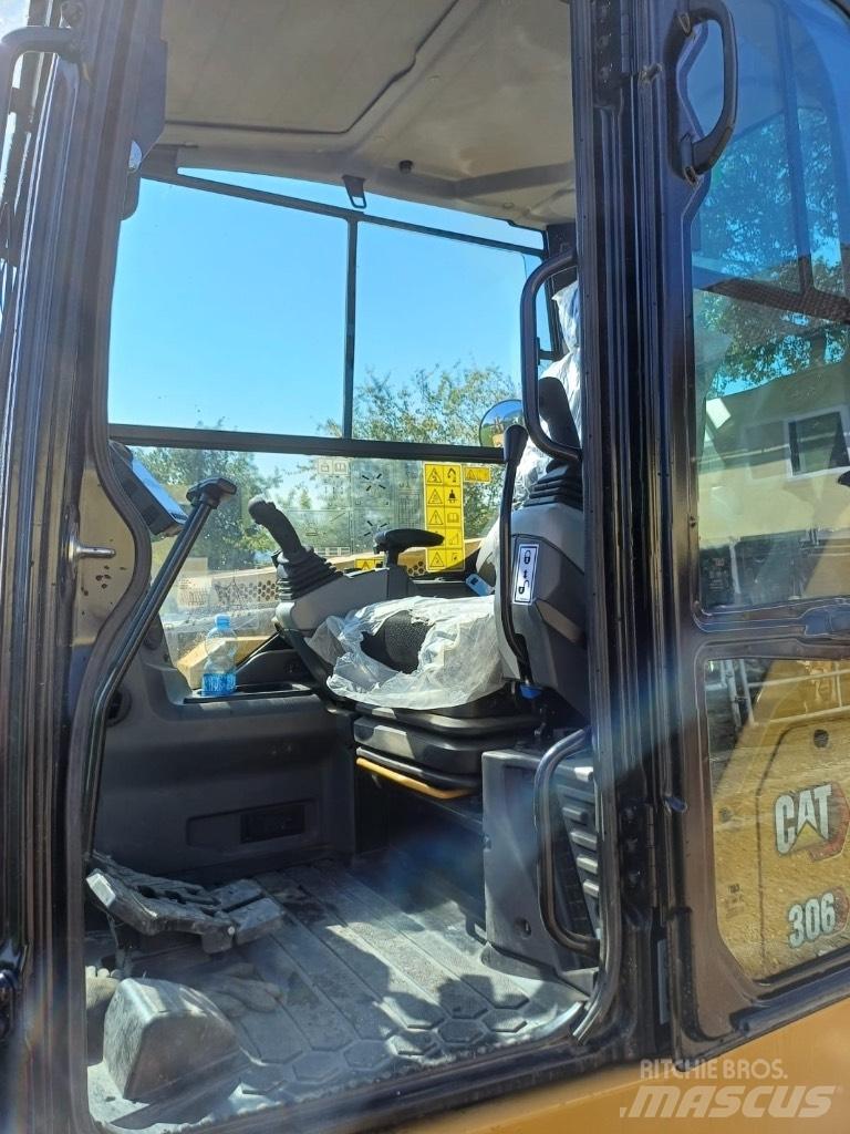 CAT 306 Mini Escavadoras <7t