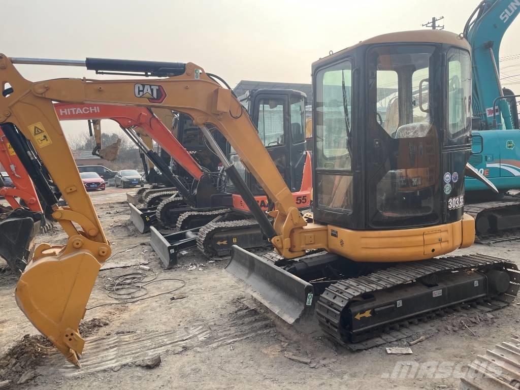 CAT 303 Mini Escavadoras <7t