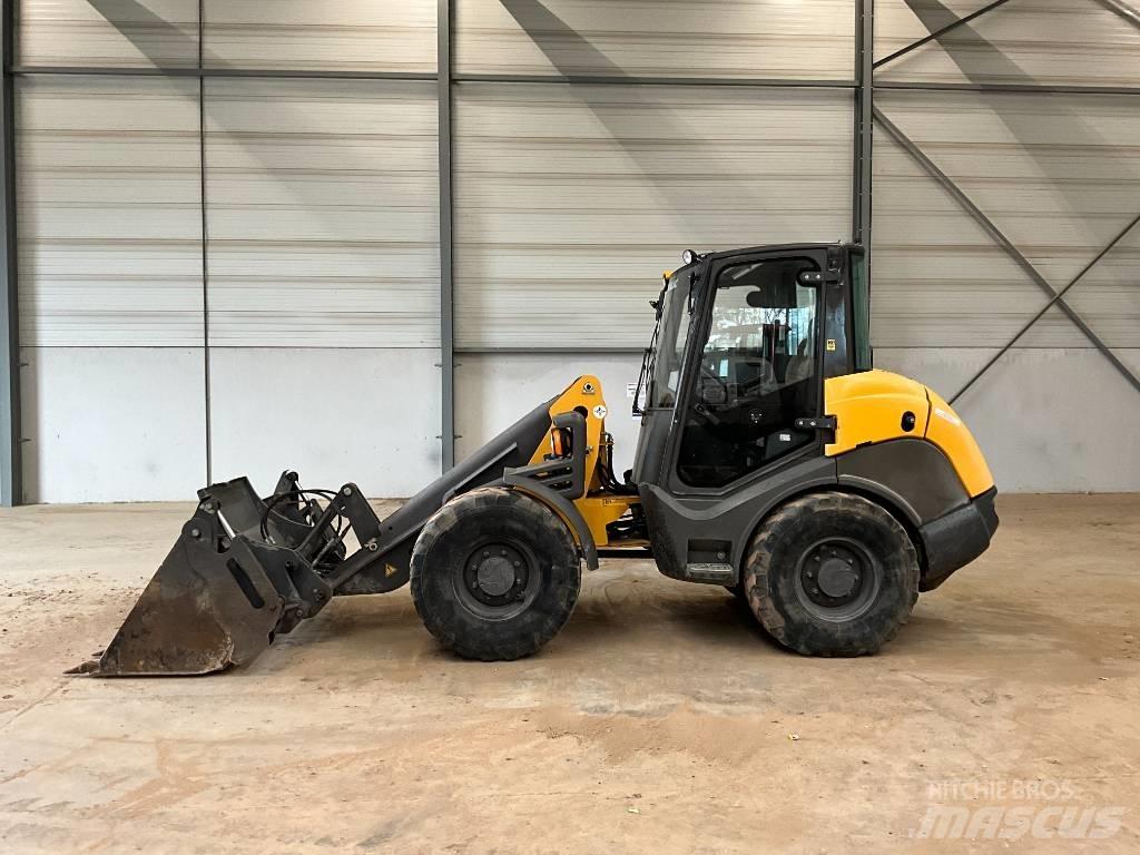 Mecalac AX 850 Pás carregadoras de rodas