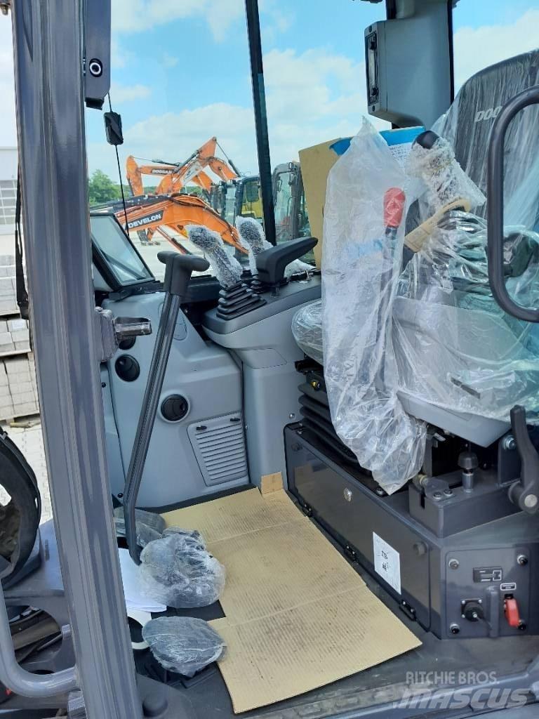 Doosan DX 63-7 Mini Escavadoras <7t