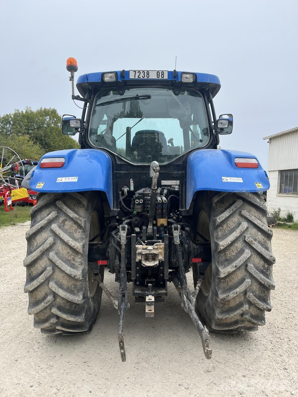 New Holland T6080 Tratores Agrícolas usados
