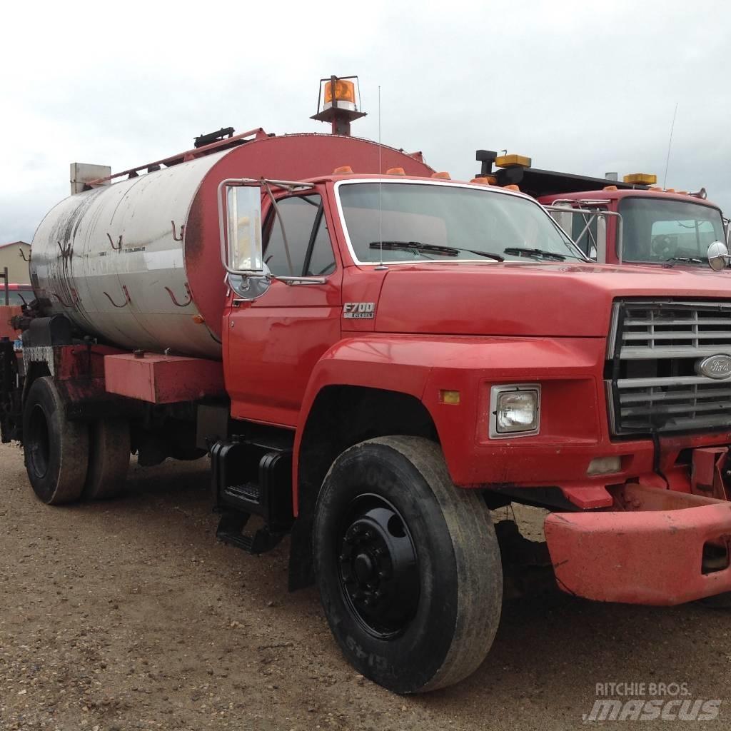 Ford F 700 Camiões de betão