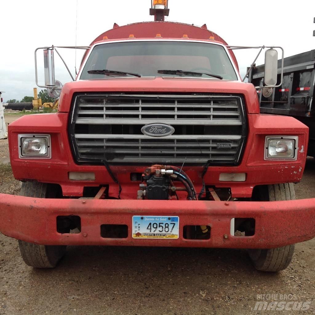 Ford F 700 Camiões de betão