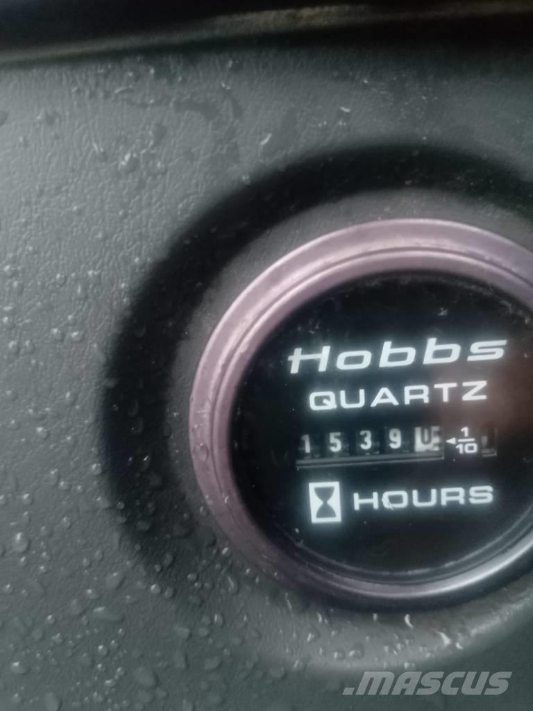 Hyundai 140W-7A Escavadoras de rodas