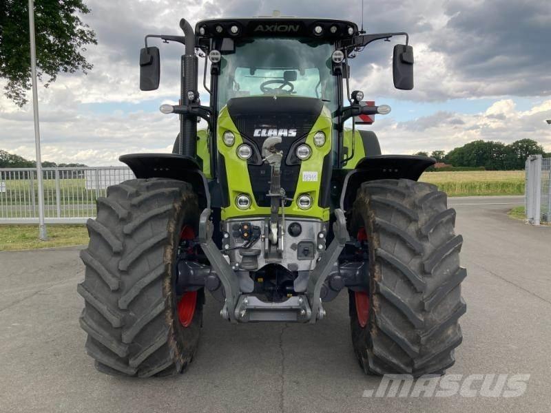 CLAAS AXION 810 Tratores Agrícolas usados