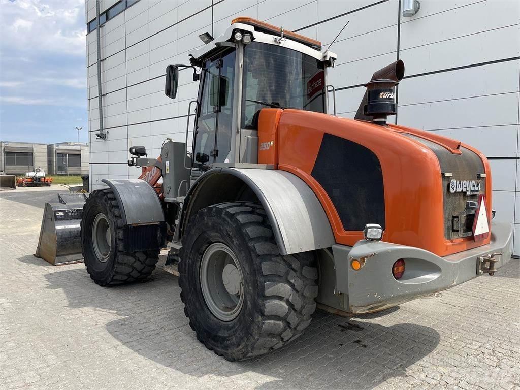 Weycor AR250E Pás carregadoras de rodas