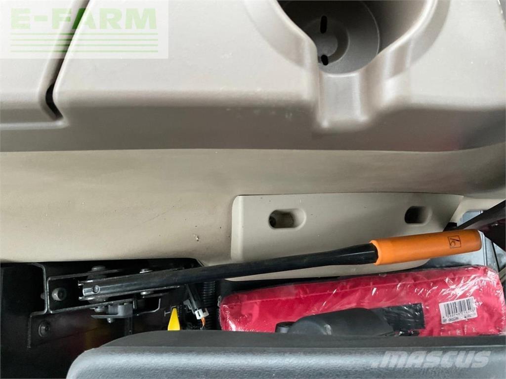 John Deere 5058E Tratores Agrícolas usados