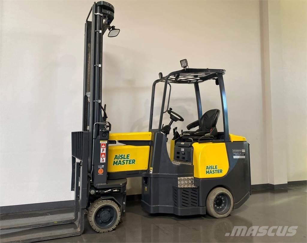 Combilift AM15SE Empilhadores de via estreita