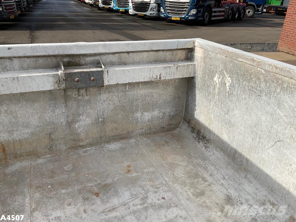  Container 8m³ Contentores especiais