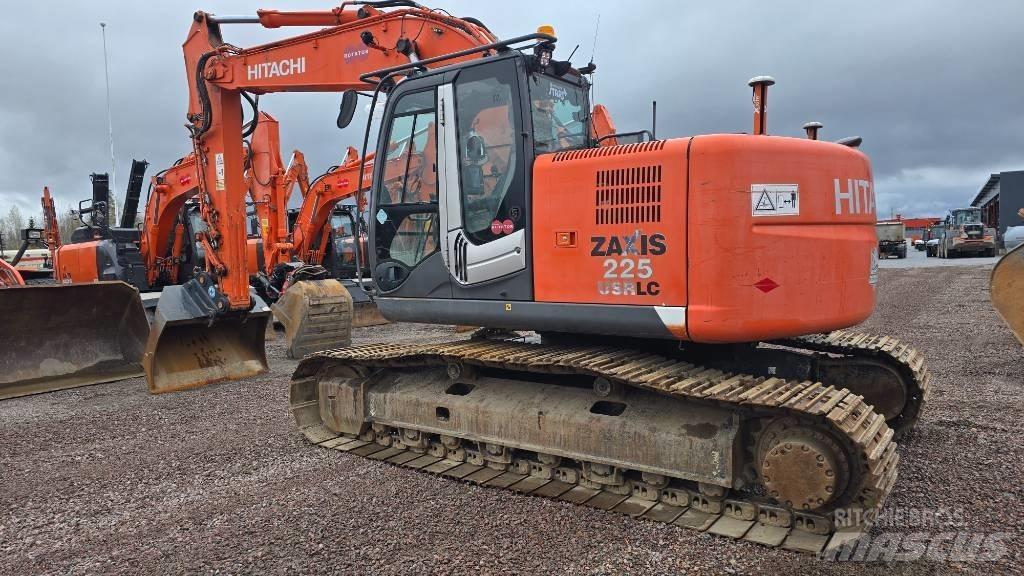 Hitachi ZX225USRLC-3 Escavadoras de rastos