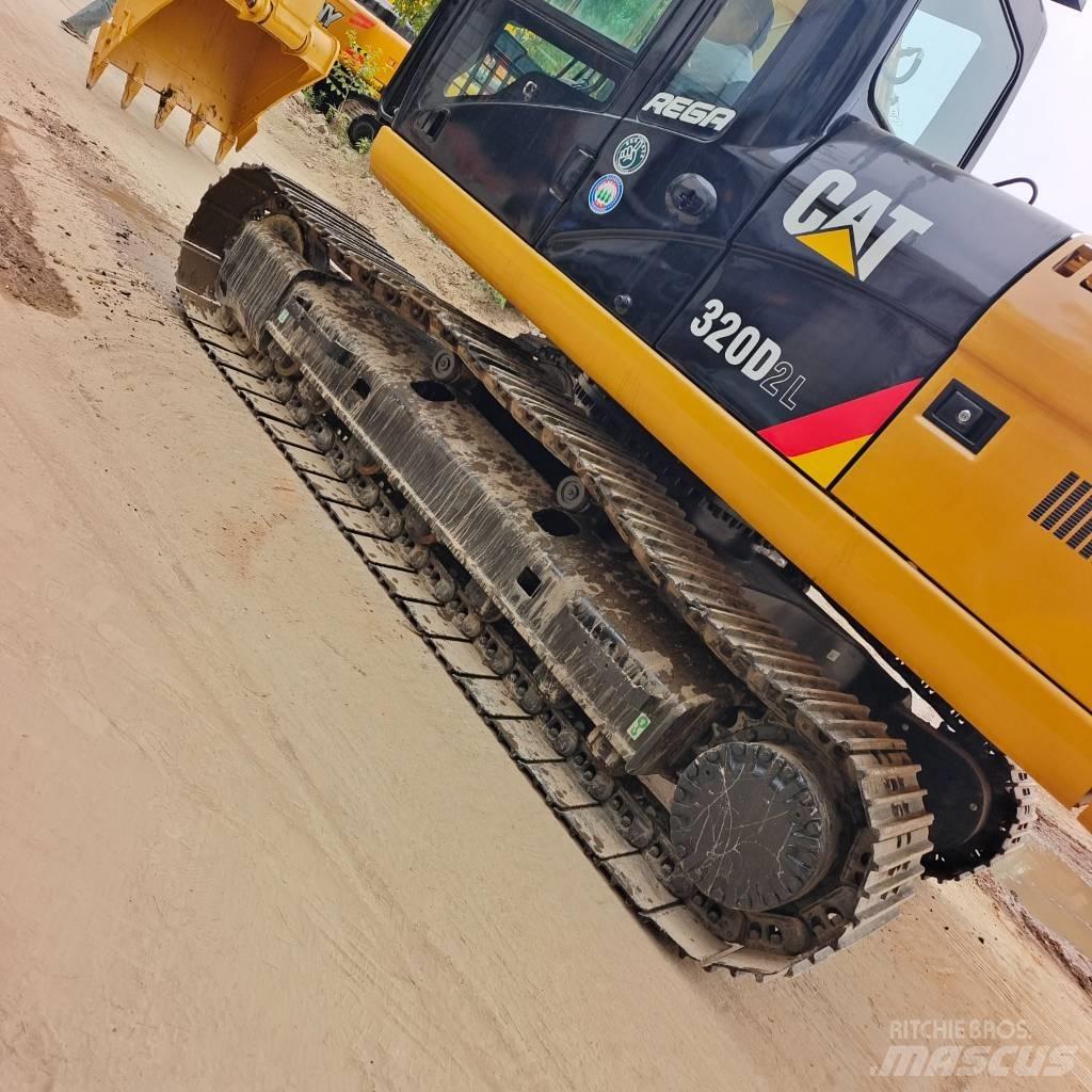 CAT 320D Escavadoras de rastos