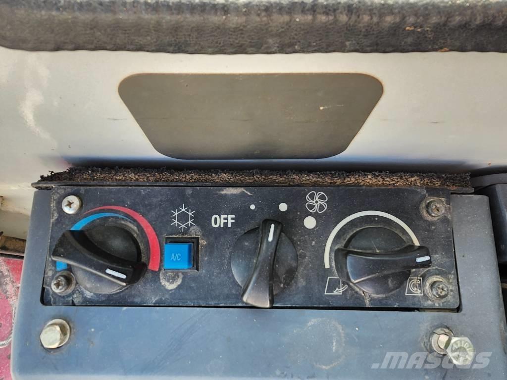 Takeuchi TB 180 FR Escavadoras de rastos