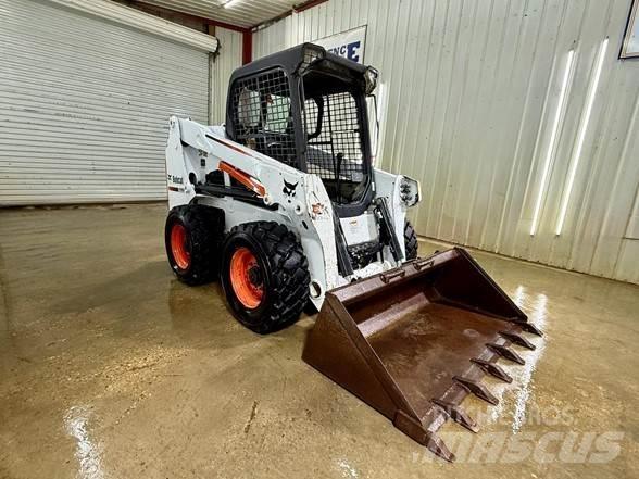 Bobcat S630 Carregadoras de direcção deslizante