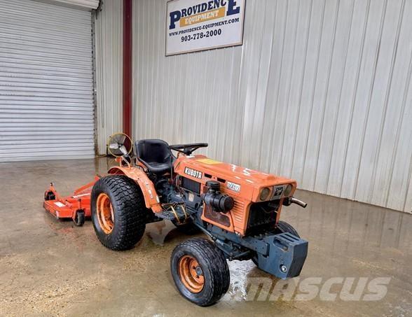 Kubota B7100 Tratores Agrícolas usados