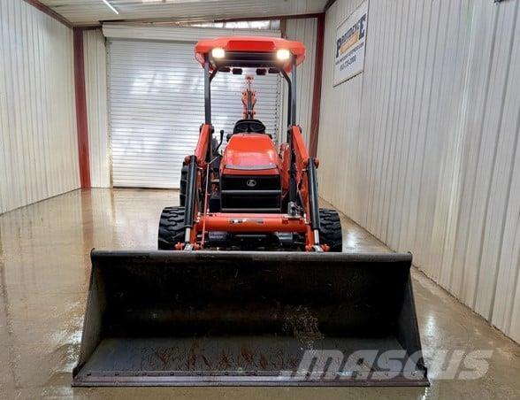 Kubota M62 Retroescavadoras