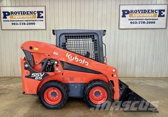 Kubota SSV65 Carregadoras de direcção deslizante