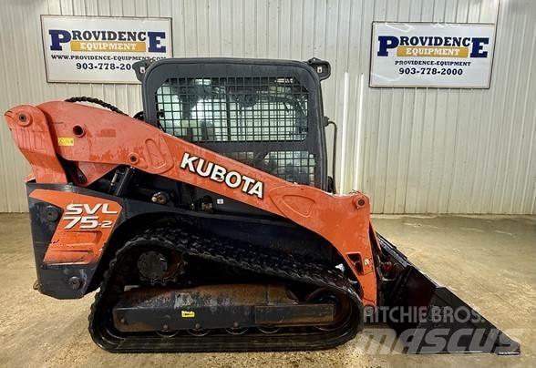 Kubota SVL75-2 Carregadoras de direcção deslizante