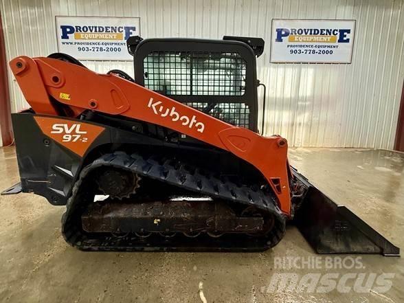 Kubota SVL97-2 Carregadoras de direcção deslizante