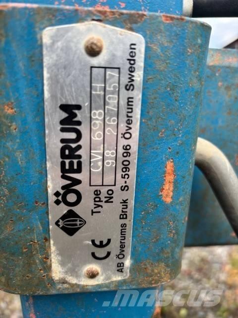 Överum CVL 682 H Charruas reversíveis