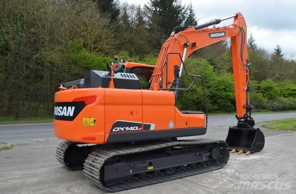 Doosan DX 140 LC-5 Escavadoras de rastos