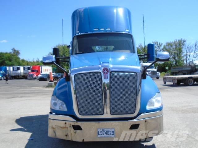 Kenworth T 680 Tractores (camiões)