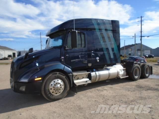 Volvo VNL740 Tractores (camiões)