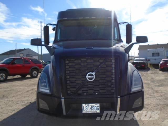 Volvo VNL740 Tractores (camiões)