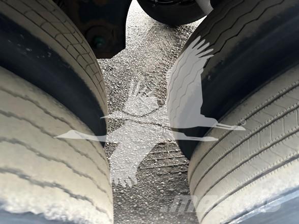 Utility 3000R Semi Reboques Isotérmicos