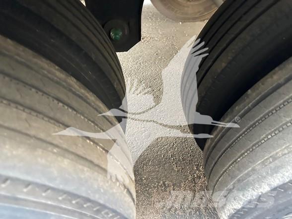 Utility 3000R Semi Reboques Isotérmicos