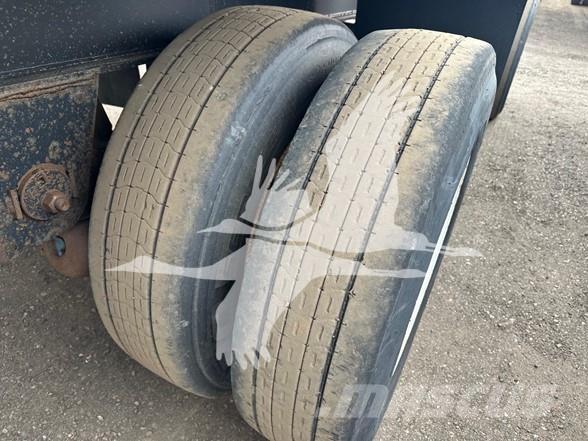 Utility 4000AE Semi Reboques estrado/caixa aberta