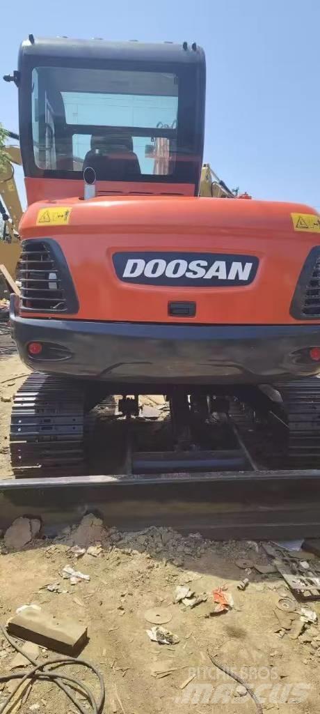 Doosan DX60 Mini Escavadoras <7t