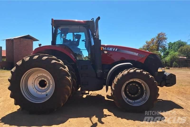 Case IH Magnum 340 Tratores Agrícolas usados