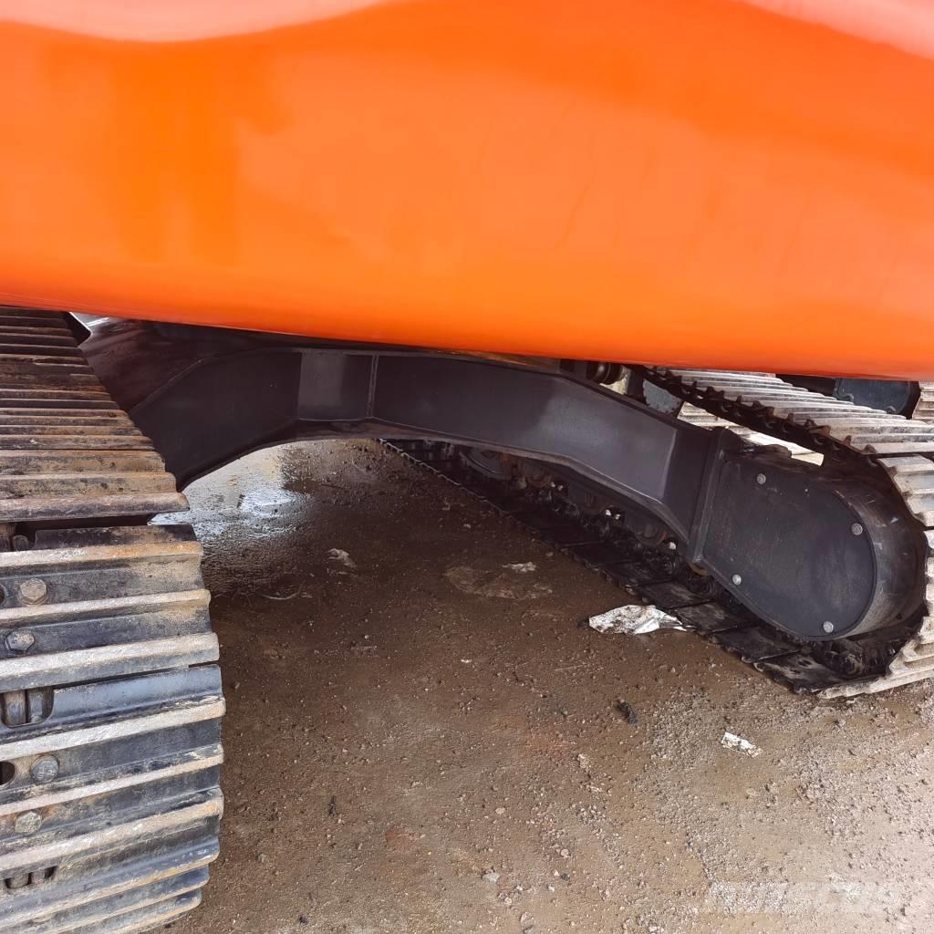 Doosan DX 225 Escavadoras de rastos