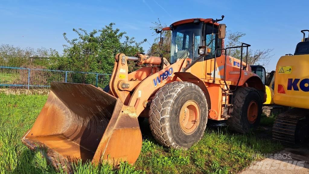 Hitachi W190 Pás carregadoras de rodas