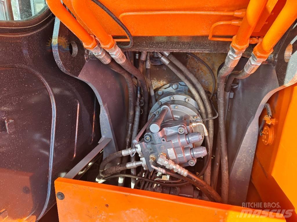 Hitachi ZX 130 Escavadoras de rastos