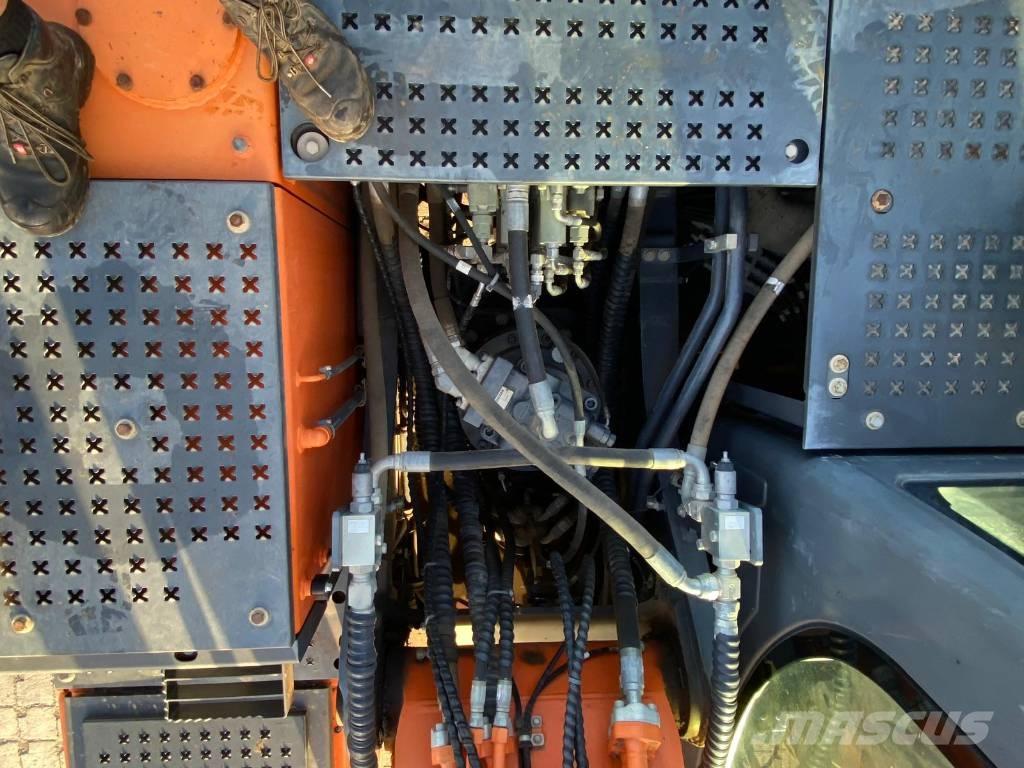 Doosan DX 255 LC-5 Escavadoras de rastos