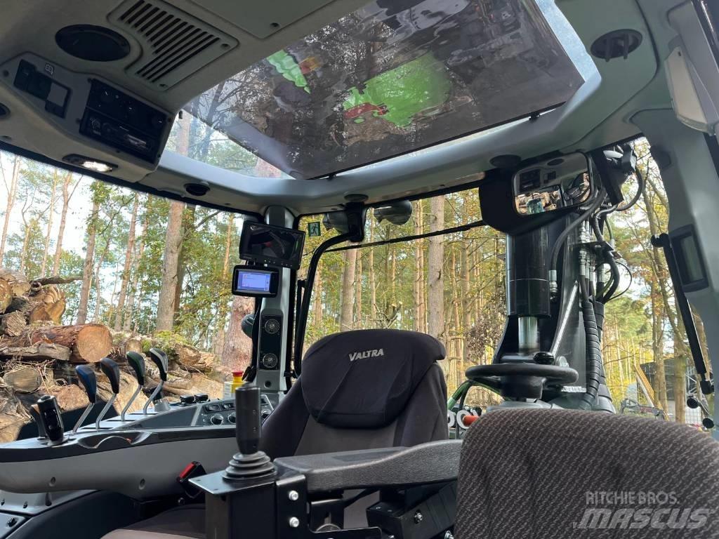 Valtra T214 Active Tratores Agrícolas usados