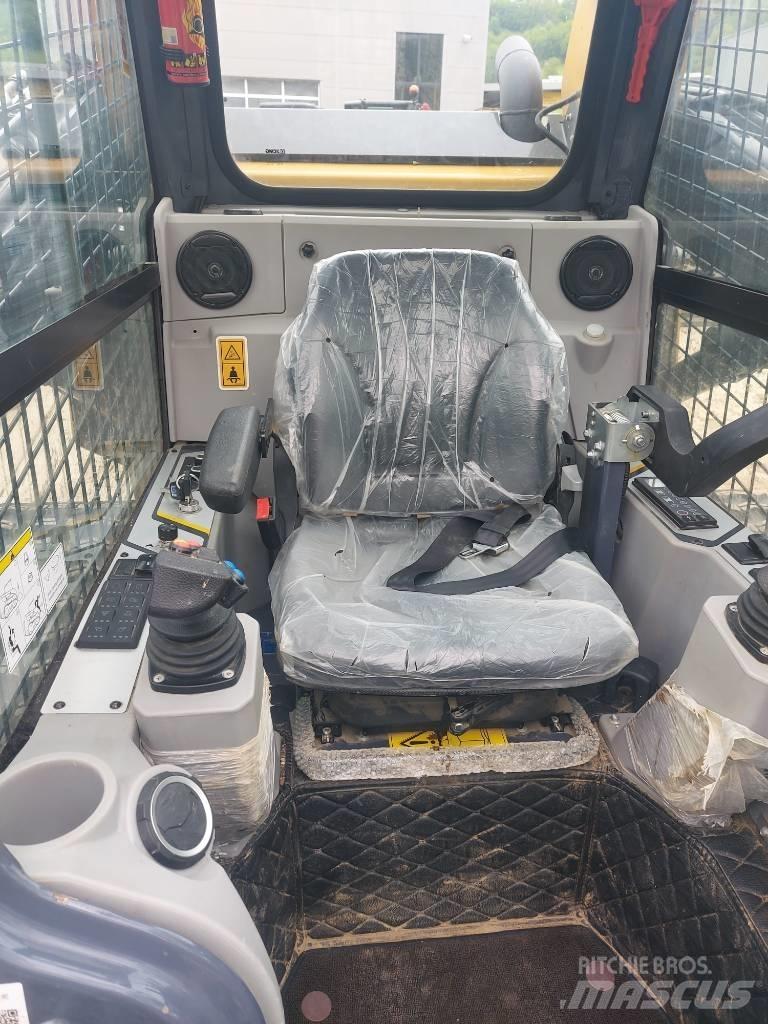 XCMG XC 7-TV12 Carregadoras de direcção deslizante