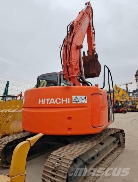 Hitachi ZX 135 US Escavadoras de rastos