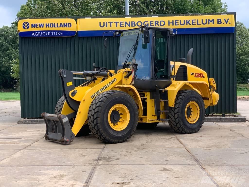 New Holland W 130 C Pás carregadoras de rodas