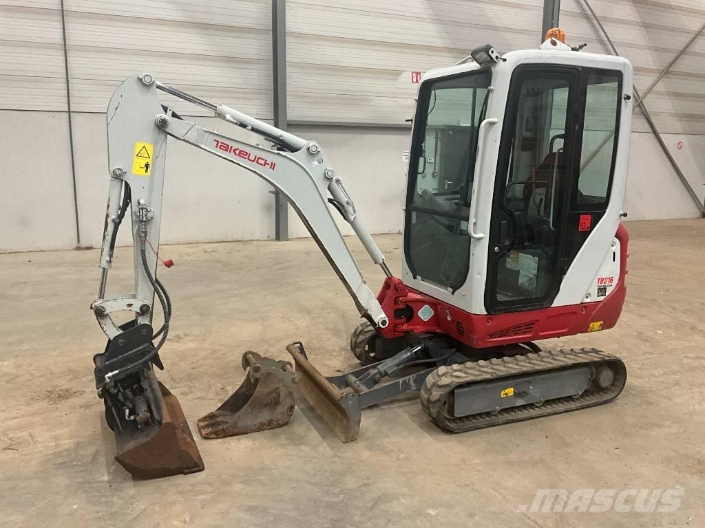 Takeuchi TB 216 Mini Escavadoras <7t