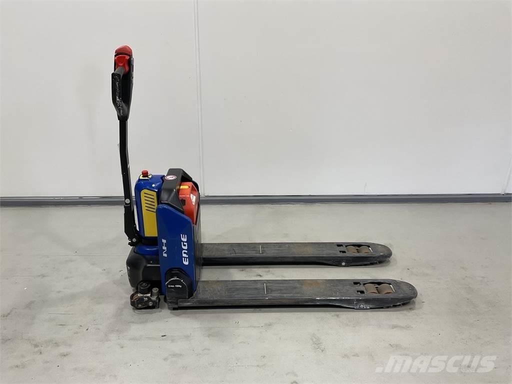 NH SKP1500E Porta palettes