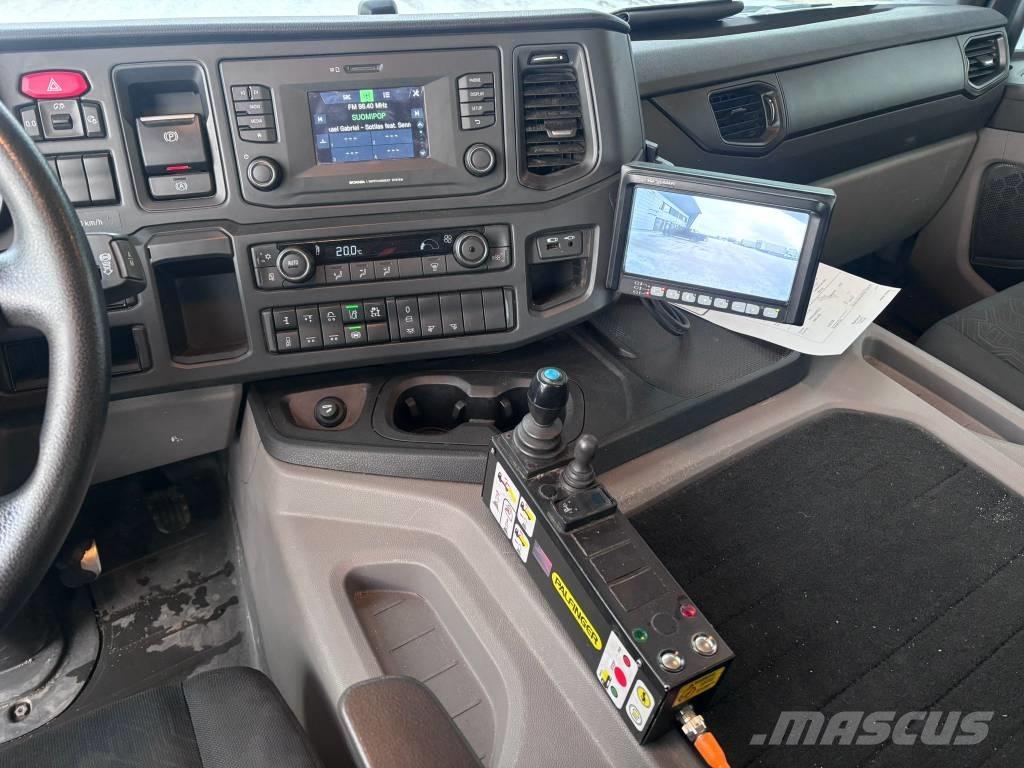 Scania P 360 Camiões Ampliroll