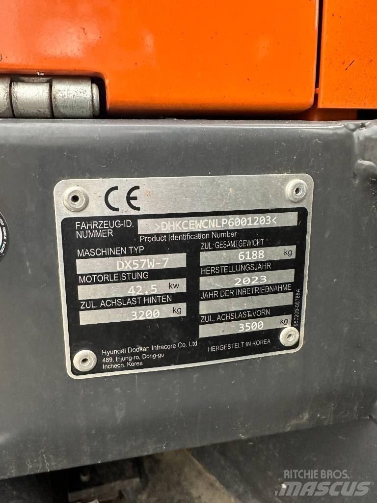 Develon DX 57 W-7 Escavadoras de rodas