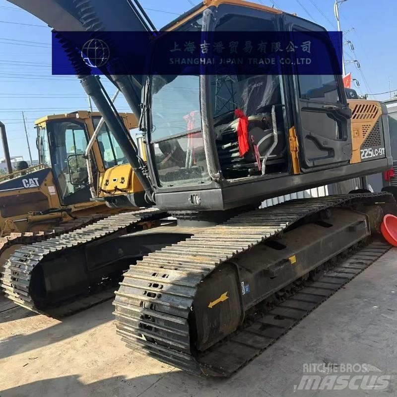 Hyundai R225 Escavadoras de rastos