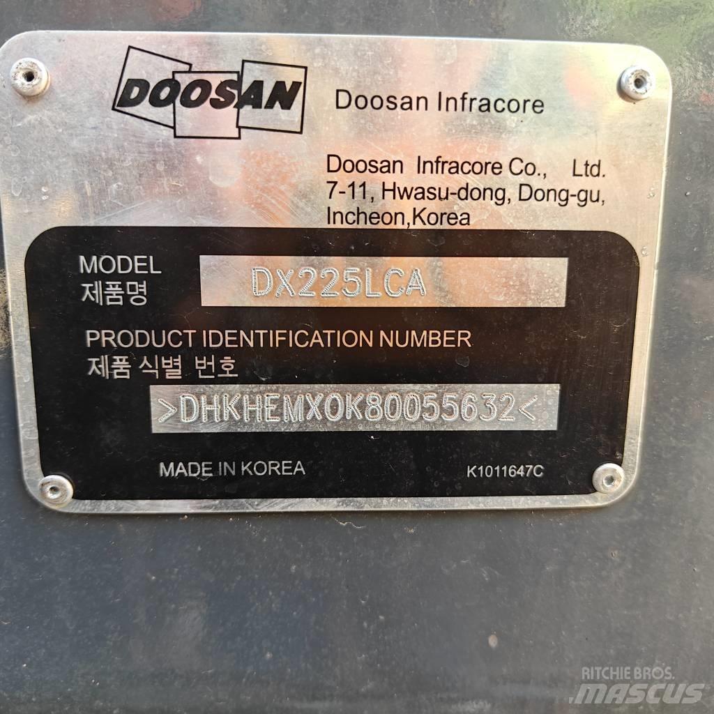 Doosan DX 225 LCA Escavadoras de rastos