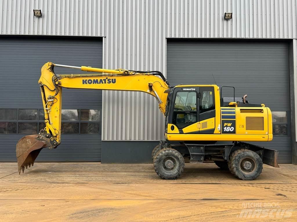 Komatsu PW180-11 Escavadoras de rodas
