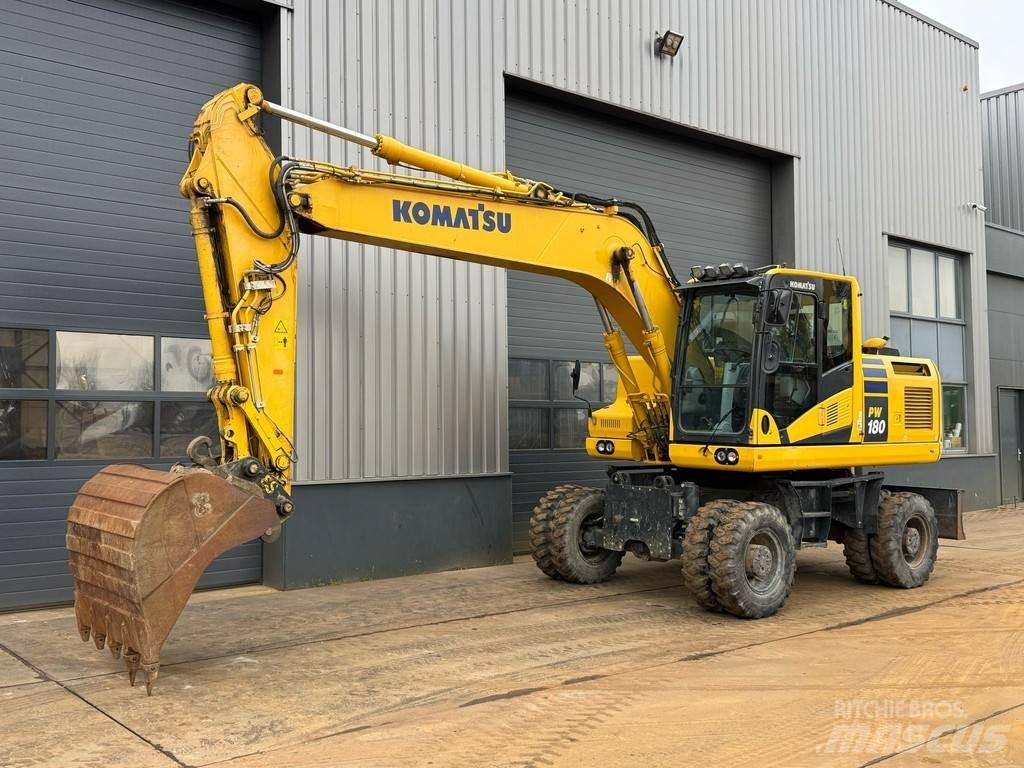 Komatsu PW180-11 Escavadoras de rodas